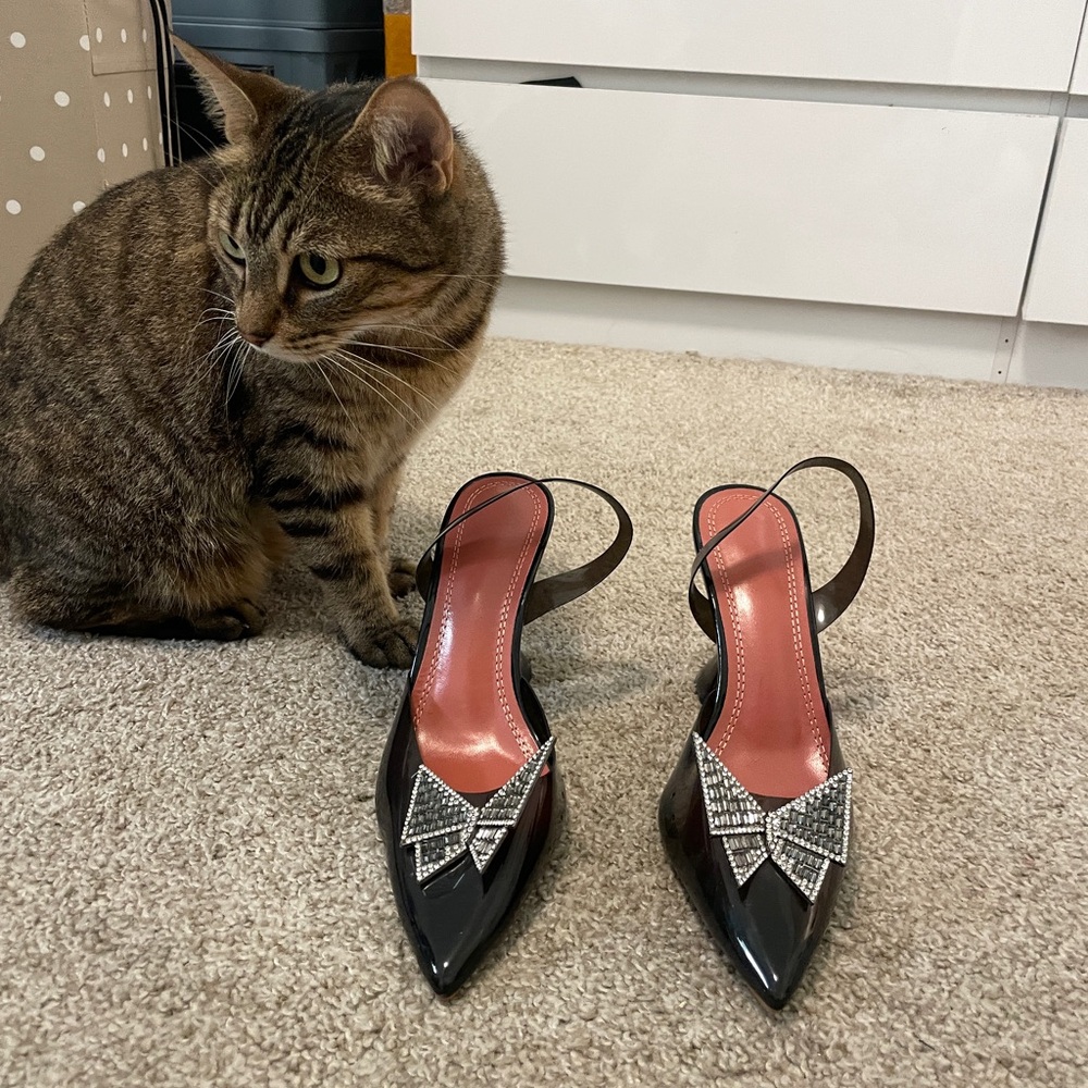 Elegant Black Slingback Heels with Bow Accent